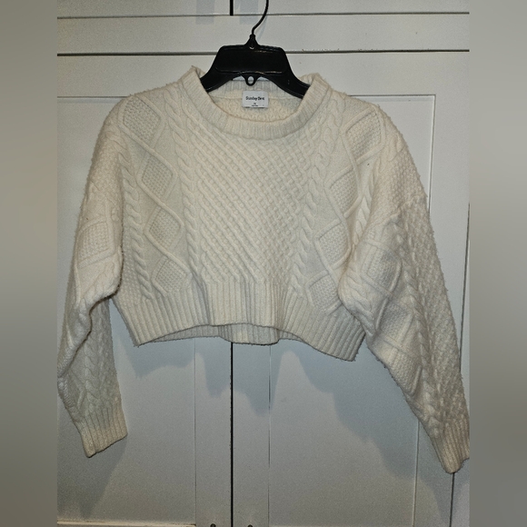 Aritzia Sunday Best Peggy Cropped Sweater Size XS - Picture 2 of 6